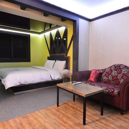 Daegu Mellow Motel Exterior foto